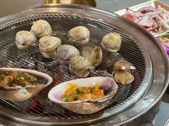 -围炉肉舍•炭烤活鳗•丹东海鲜烤肉(步行街店)