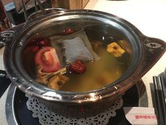 果香锅底-一叶一世界·素食餐厅(锦华万达店)