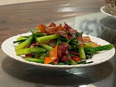腊味超芥兰-美未居·老字号·地道顺德菜·桑拿鸡·鱼生(容桂店)