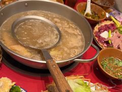 -潮汕·草根牛肉档(上海荟聚城市集市店)