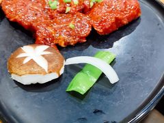 厚牛排-小米烤肉·和牛原切-创意韩料(东关店)