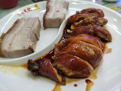 脆皮烧肉葱姜豉油鸡双拼-澳门陈光记烧味饭店(万象城店)