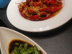 -肥肥虾庄·金牌油焖大虾(东湖欢乐谷店)
