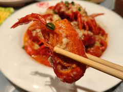-肥肥虾庄·金牌油焖大虾(杨园滨江时代walk店)