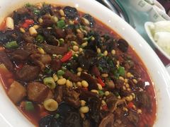 -南渝食府.墨脱石锅松茸鸡