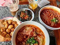 湘下佬臭豆腐-湘下佬·老长沙吃货铺(酃湖万达店)