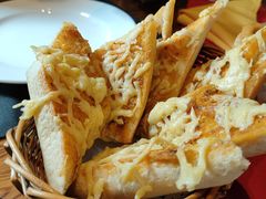 芝士蒜蓉面包-申德勒加油站餐厅(三里屯北小街店)
