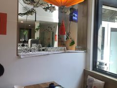 -毛辣果·贵州红酸汤牛肉火锅(西单店)