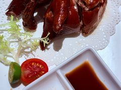 玻璃脆皮乳鸽皇-新雅(丰盛里店)