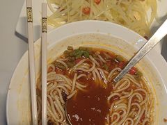 -三湘四水正宗湘菜(君峰路店)