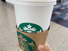 -星巴克(香港国际机场44号闸店)