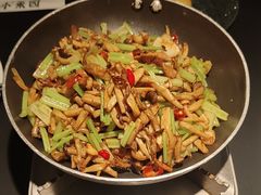 -小菜园新徽菜(青岛市南万象城店)