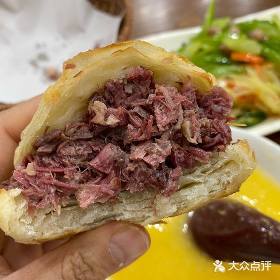 老姑娘驴肉火烧(军校广场店)