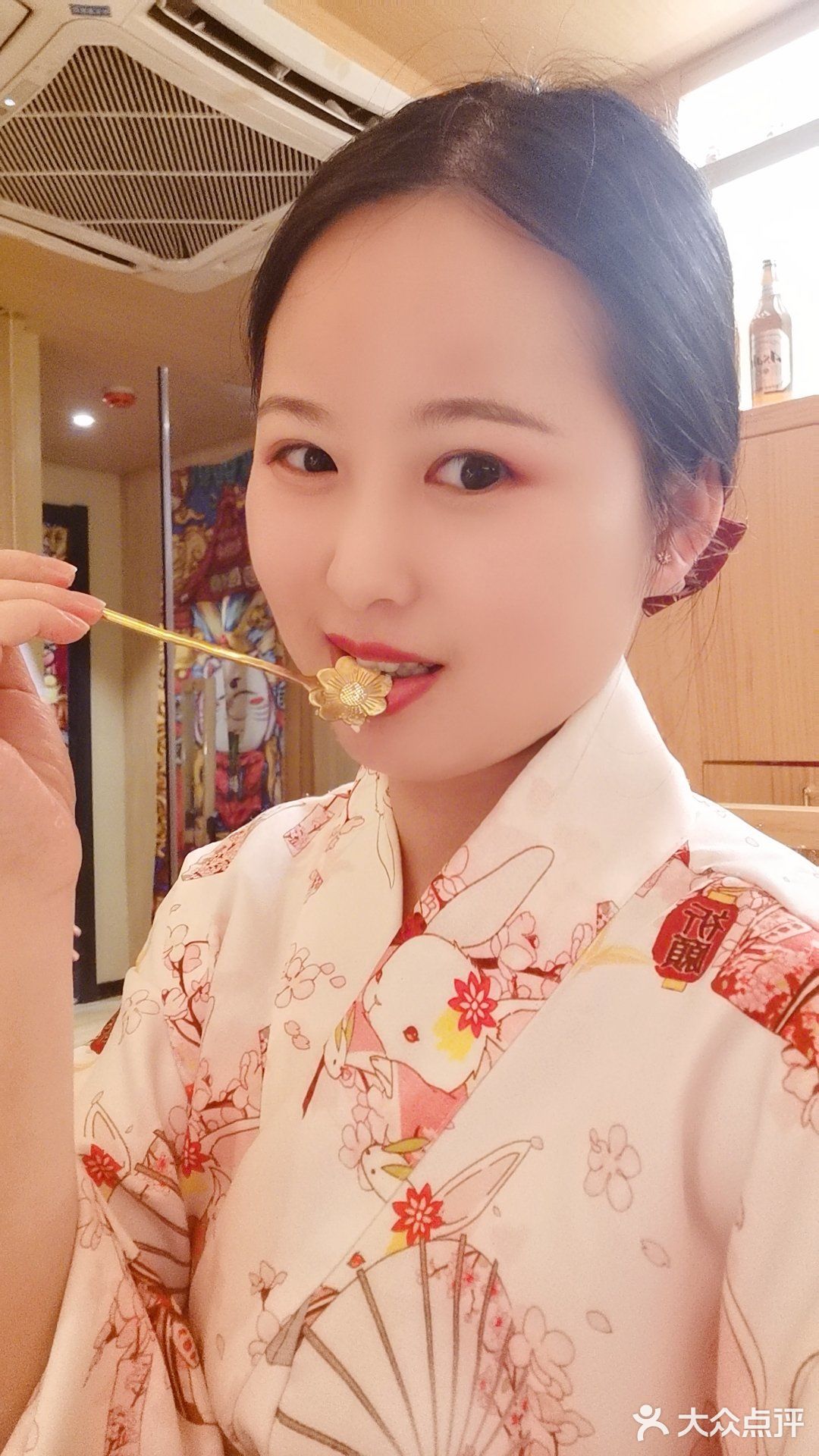 换装馆？不，是日料