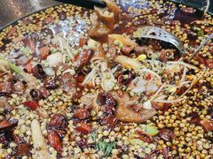 -烧哥美蛙肥肠鱼火锅·十五年社区店