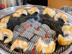 -围炉肉舍•炭烤活鳗•丹东海鲜烤肉(步行街店)