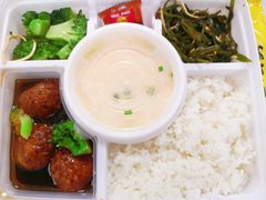 -老娘舅餐厅(黄龙体育中心店)