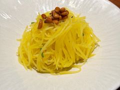松仁土豆丝-喜鼎海胆水饺(东港店)