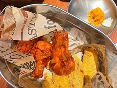 炸鸡双拼-春熙台韩国料理·章鱼肥牛(西丽店)