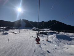 -丝绸之路山地度假区滑雪场