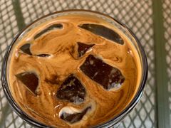 -逗号咖啡(信义荔山公馆店)