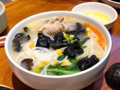 云南过桥米线-云海肴·汽锅鸡·云南菜(苏州中心店)