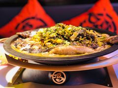 清江鱼-鸣记脆皮烤鱼·海鲜烤鱼(三八广场店)