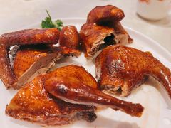 脆皮乳鸽-稻香酒家(长宁KING88广场店)