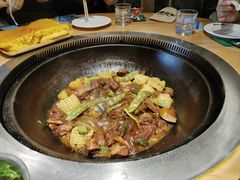 -咱屯子铁锅炖直营店(保利店)