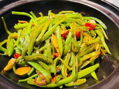 砂锅扁豆丝-雲蜀龙阁·金牌水煮鱼(方庄店)