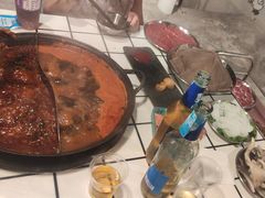 -鹿鸣山草本茶香火锅(园西路店)