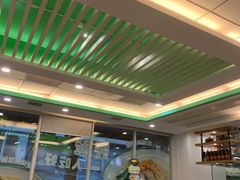 大堂-老乡鸡(淮河路步行街店)