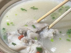 -叁煨蹄花·下饭盐帮菜(人民广场店)