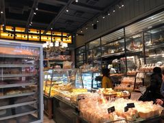 面包甜点陈列柜-东哥面包(江宁大润发店)