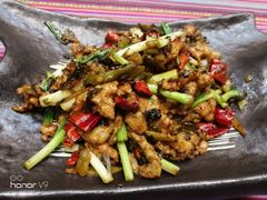 -香巴拉云南餐厅(华莱坞店)