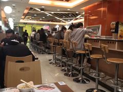 大堂-呷哺呷哺(世贸.工三店)