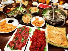 -乡土黄·鲜牛肉火锅·小龙虾(兴业街店)