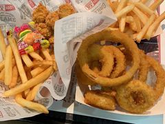 -The Habit Burger Grill 哈比特汉堡(复兴soho店)