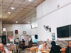 -雷祖芳老妈蹄花店