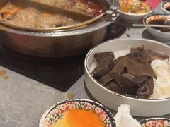 -一绪に寿喜烧(虹悦城店)