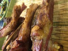 -乡村馕坑肉·烧烤·新疆菜·本地人更爱吃(阿勒泰首店)