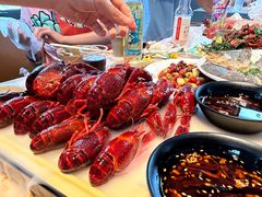 -肥肥虾庄·金牌油焖大虾(汉街SKP店)