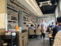 -莲餐厅·湖北菜·潜江小龙虾店(愚园路店)