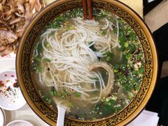 -桥香园云南过桥米线(金马碧鸡店)