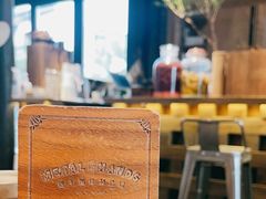 -Metal hands·铁手咖啡