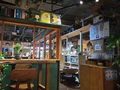 -蜗牛的家旅行主题云南菜餐厅.小酒馆(护国寺店)