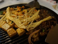 -燚店·铁板鱼蛙·烤肉·烤串(北新桥店)