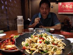 -徽三说·土徽菜·中国徽菜连锁品牌(一中店)