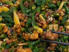 -佬缸炮江湖川菜(玉林店)