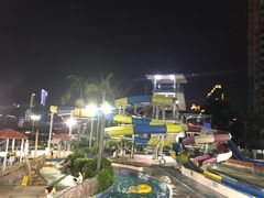 -黄金海岸水上乐园